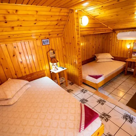 Casa Simona Gasthuis Două Mai