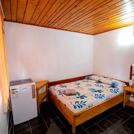 Casa Simona Două Mai