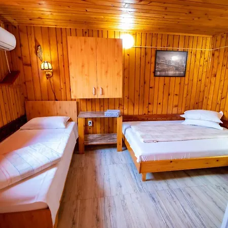 Casa Simona Două Mai